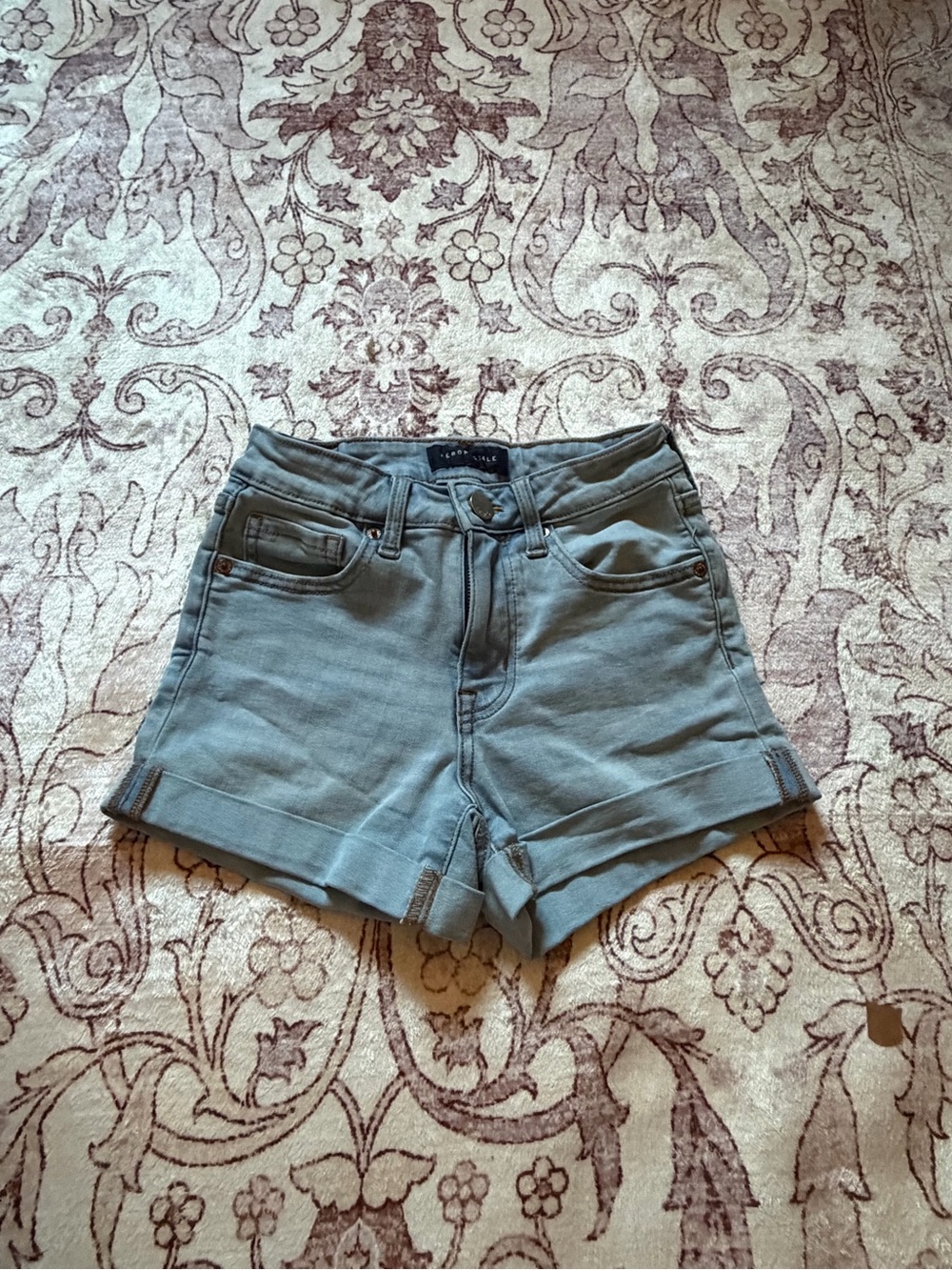 Aeropostale Light Wash Cuffed Denim Shorts